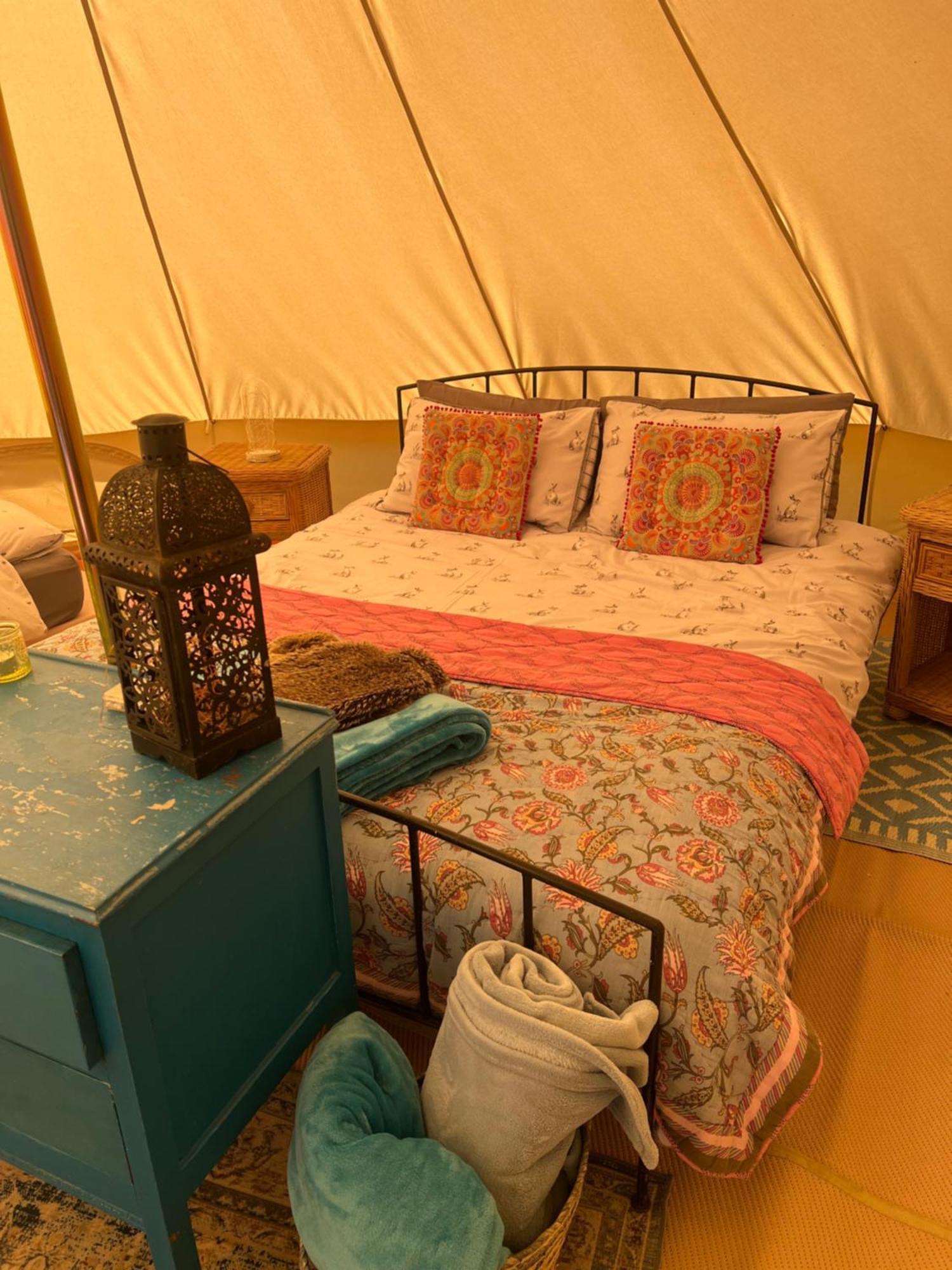 Sedlescombe Swallows Oast Glamping מראה חיצוני תמונה