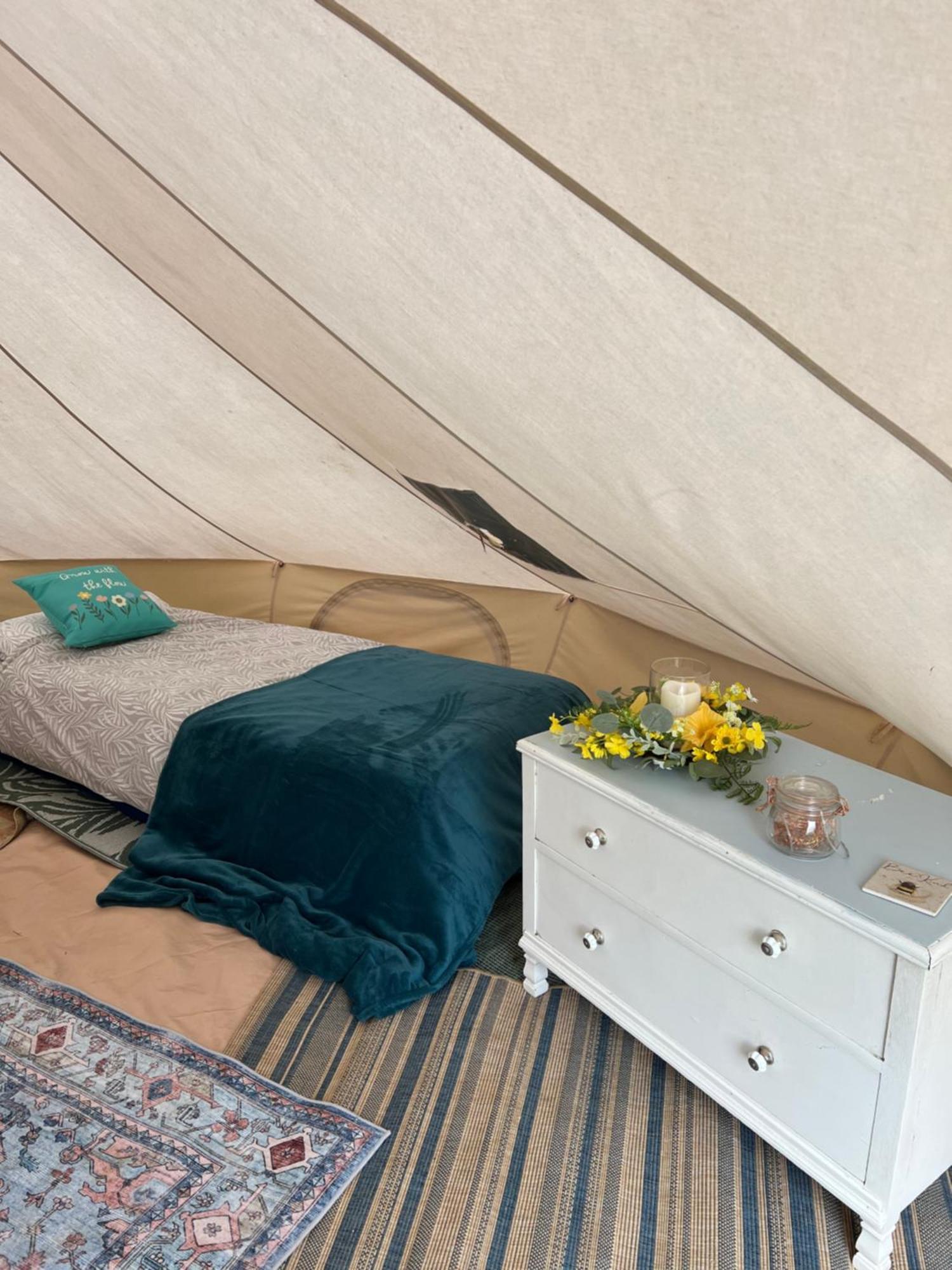 Sedlescombe Swallows Oast Glamping מראה חיצוני תמונה