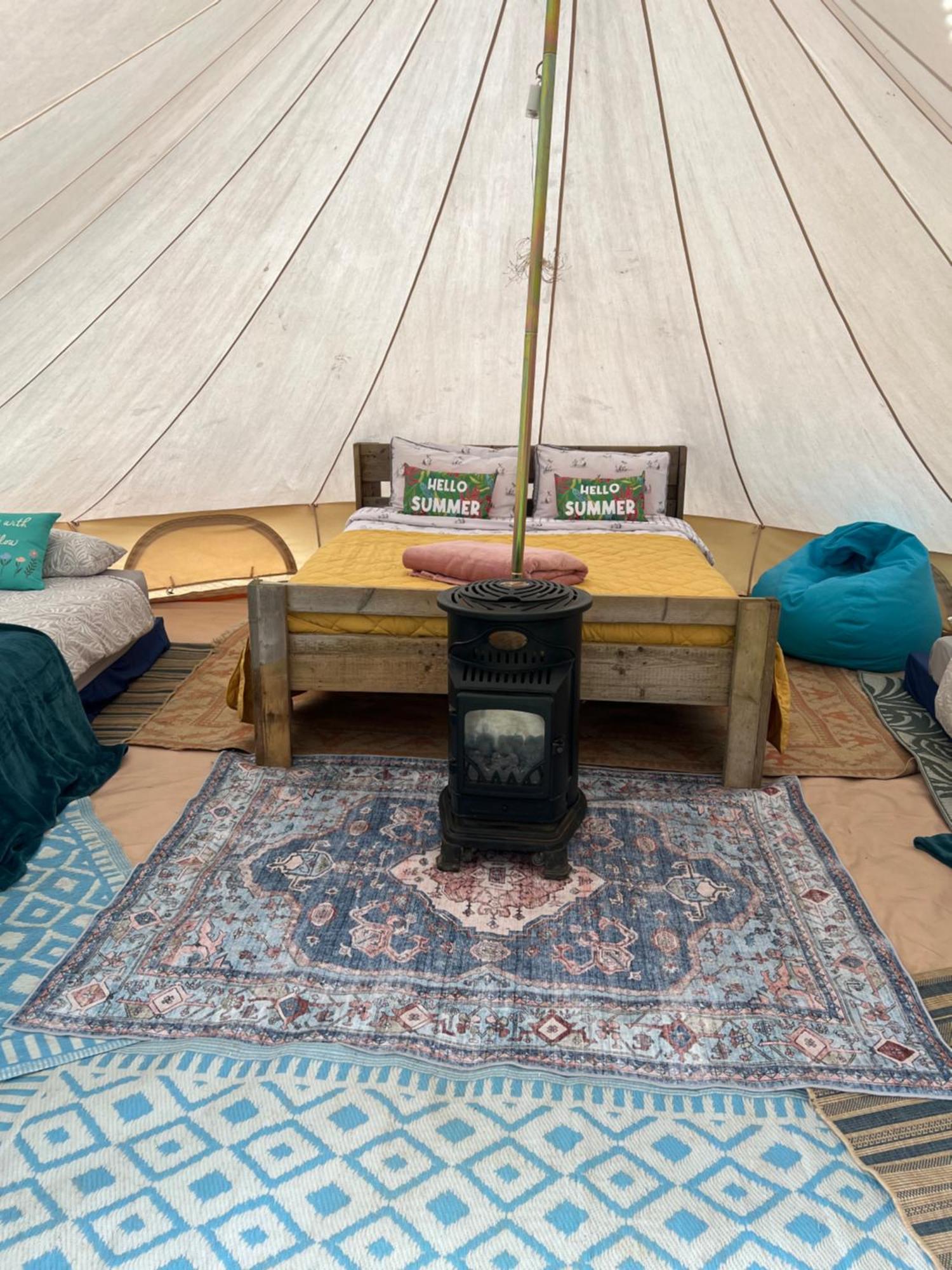 Sedlescombe Swallows Oast Glamping מראה חיצוני תמונה